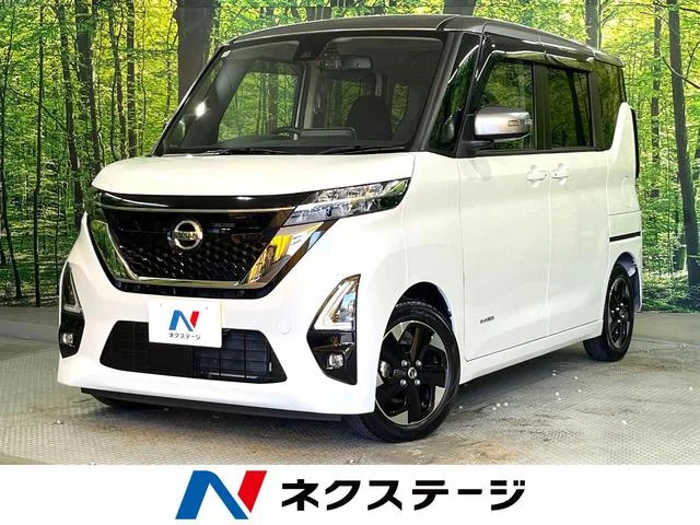 Nissan ROOX — фото 1