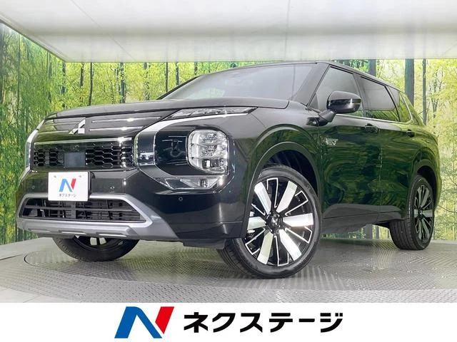 Mitsubishi OUTLANDER — фото 1