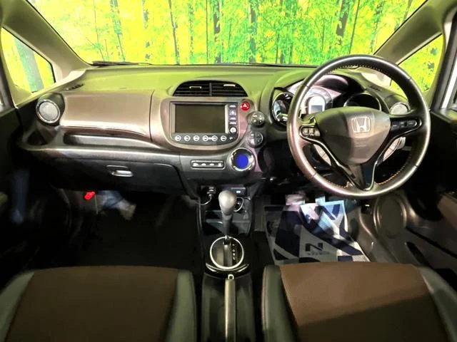 Honda FIT SHUTTLE — фото 2