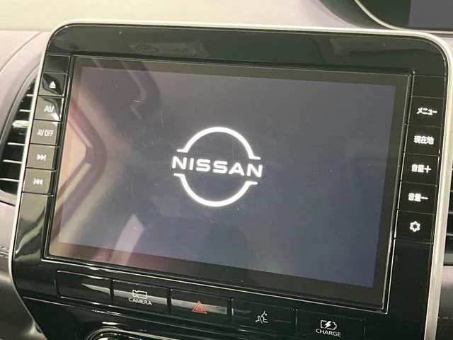 Nissan SERENA — фото 4