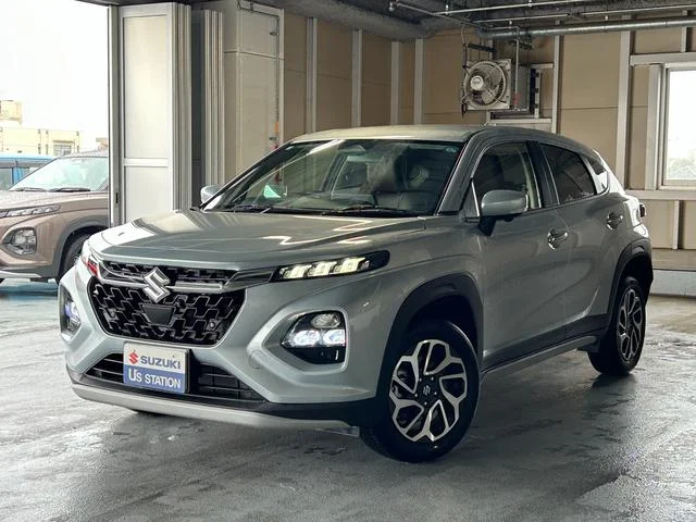Suzuki FRONX — фото 1