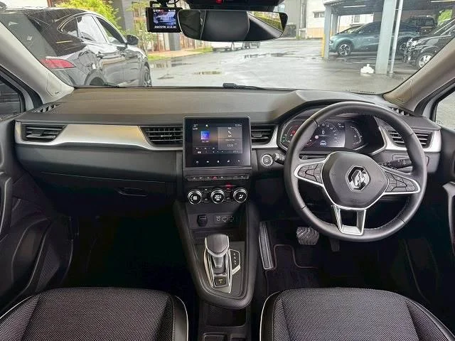 Renault CAPTUR — фото 2