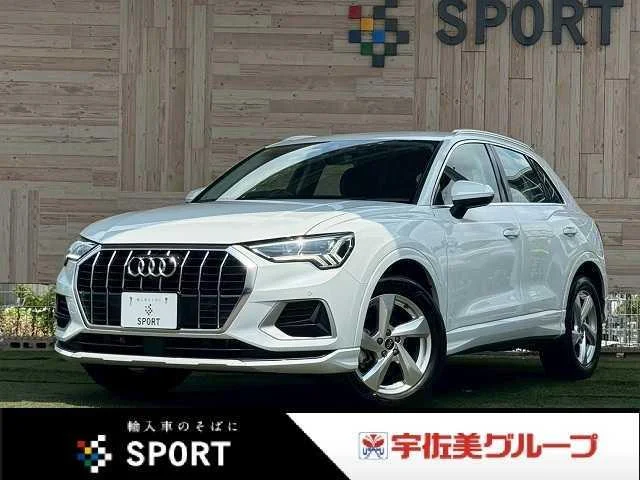 Audi Q3 — фото 1