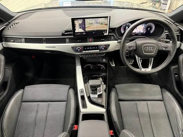 Audi A4 — фото 2