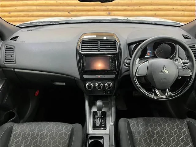 Mitsubishi RVR — фото 2