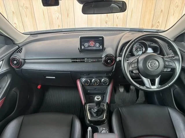 Mazda CX-3 — фото 2