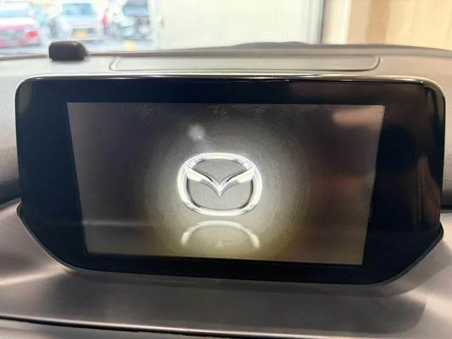 Mazda ATENZA SEDAN — фото 4