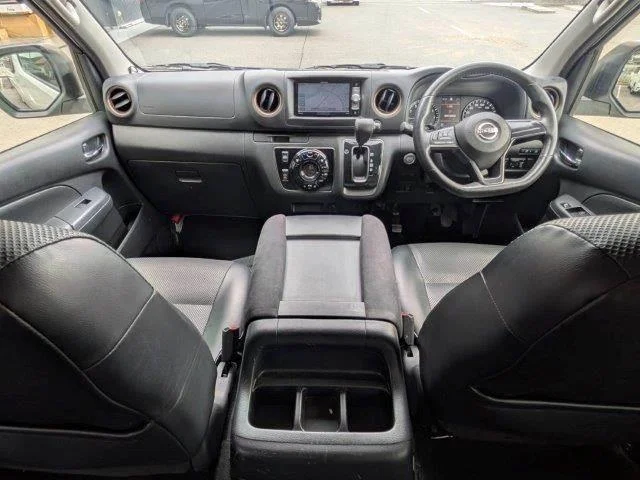 Nissan CARAVAN — фото 3
