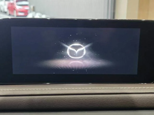 Mazda CX-30 — фото 4