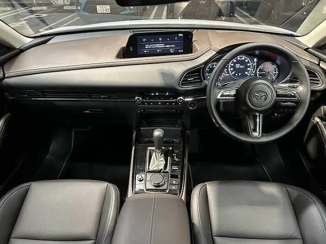 Mazda CX-30 — фото 2