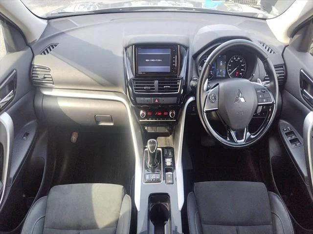 Mitsubishi ECLIPSE CROSS — фото 3