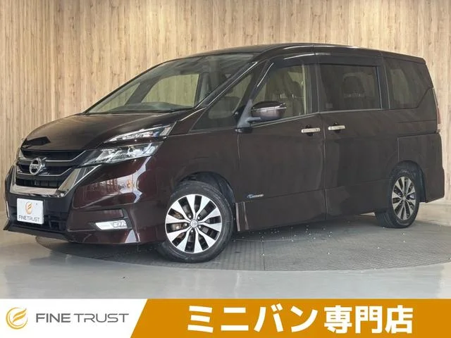Nissan SERENA — фото 1