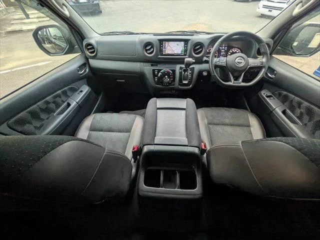 Nissan CARAVAN — фото 3