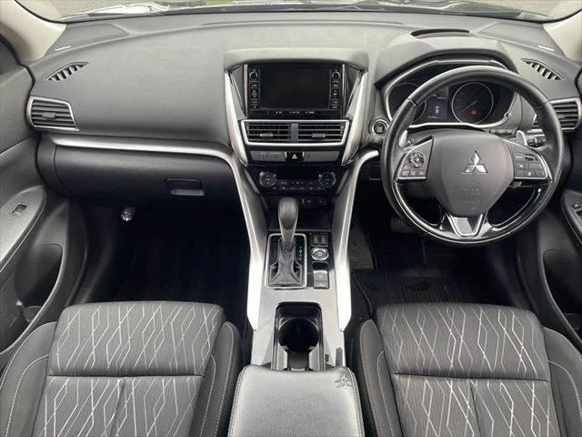 Mitsubishi ECLIPSE CROSS — фото 3