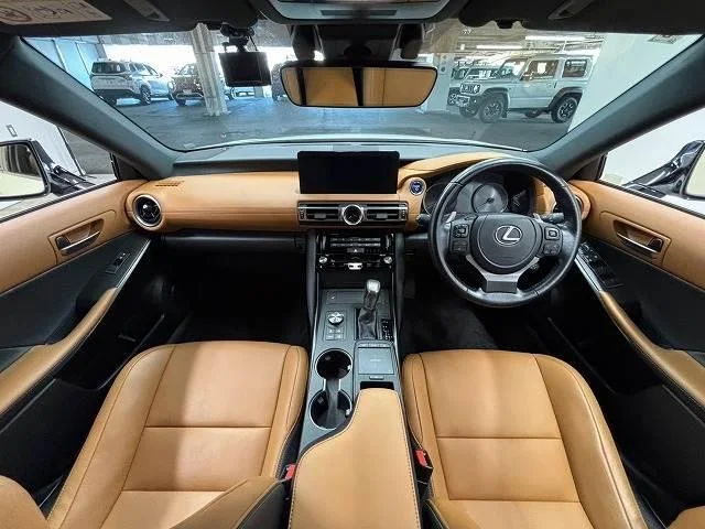 Lexus IS — фото 2