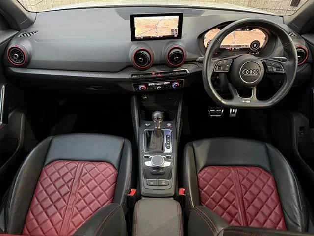 Audi SQ2 — фото 2