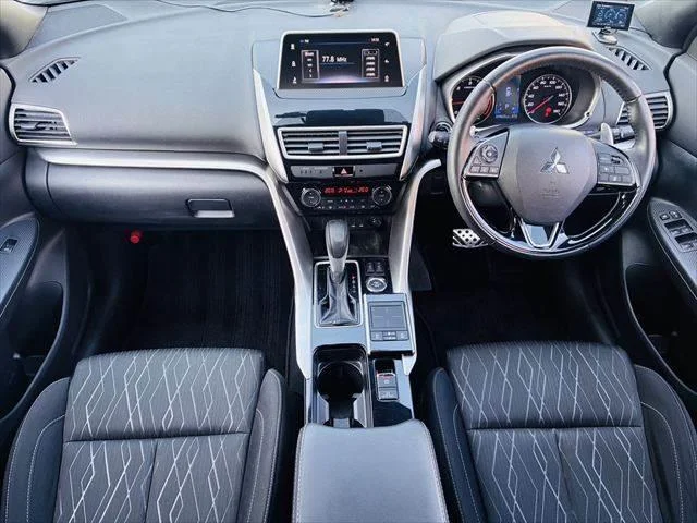 Mitsubishi ECLIPSE CROSS — фото 3