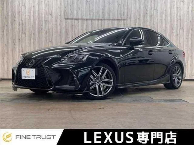 Lexus IS — фото 1