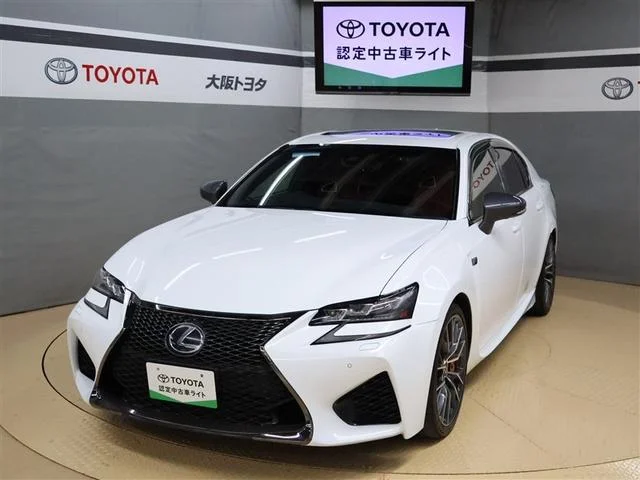 Lexus GS F — фото 1