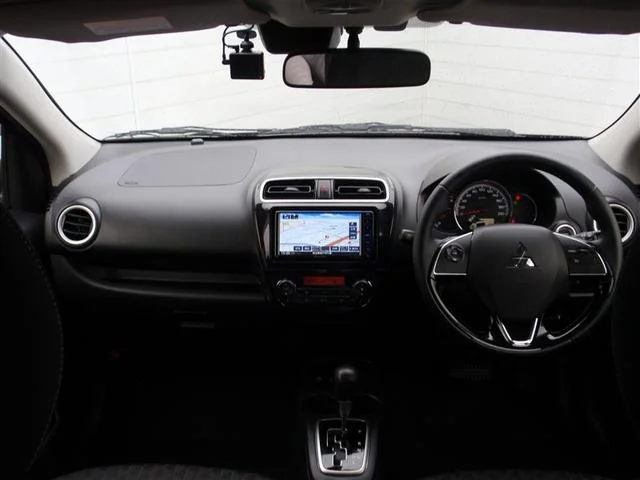 Mitsubishi MIRAGE — фото 2