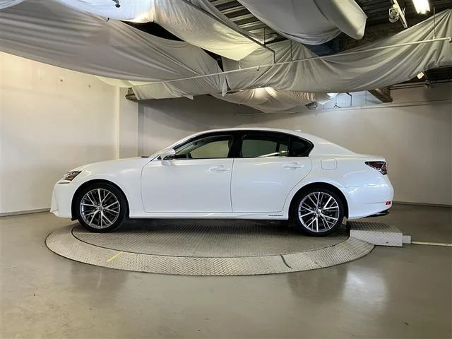 Lexus GS — фото 4