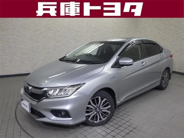 Honda GRACE — фото 1