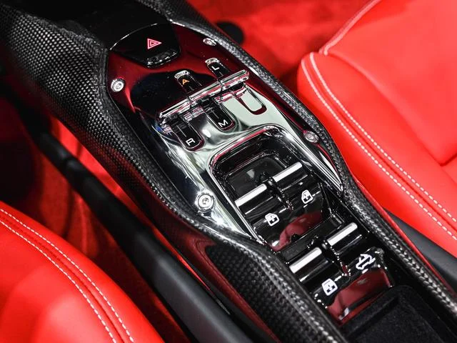 Ferrari 296GTS — фото 4