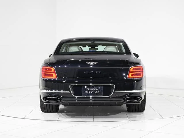 Bentley FLYING SPUR — фото 3