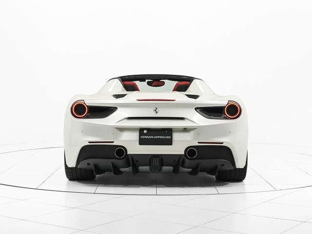 Ferrari 488 SPIDER — фото 6