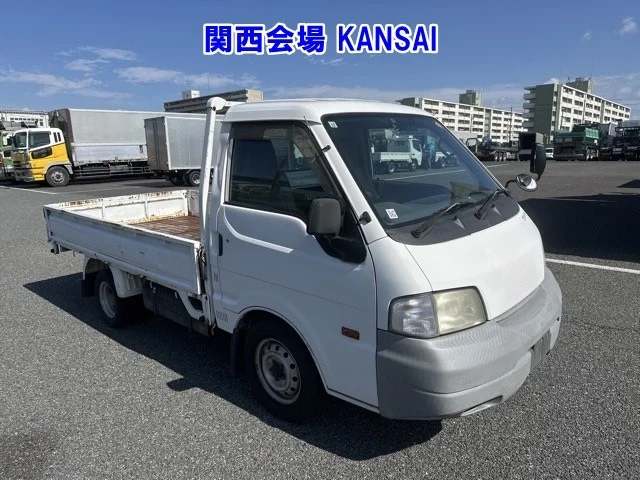 Mazda BONGO — фото 1