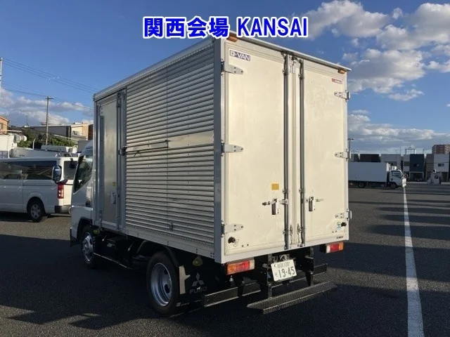 Mitsubishi CANTER — фото 2