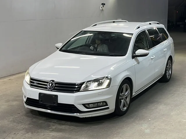 Volkswagen PASSAT VARIANT