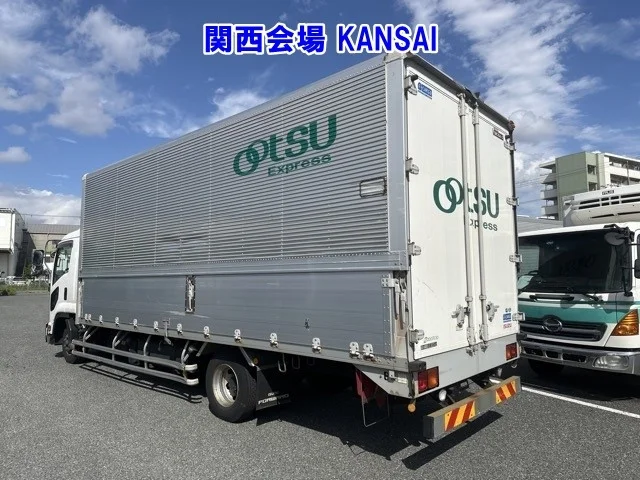 Isuzu FORWARD — фото 2