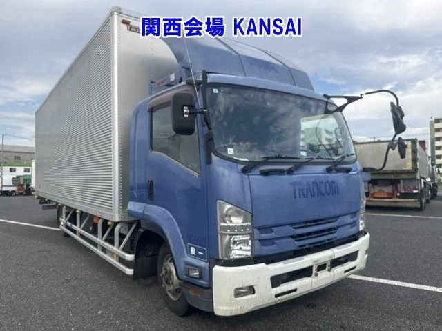 Isuzu FORWARD — фото 1