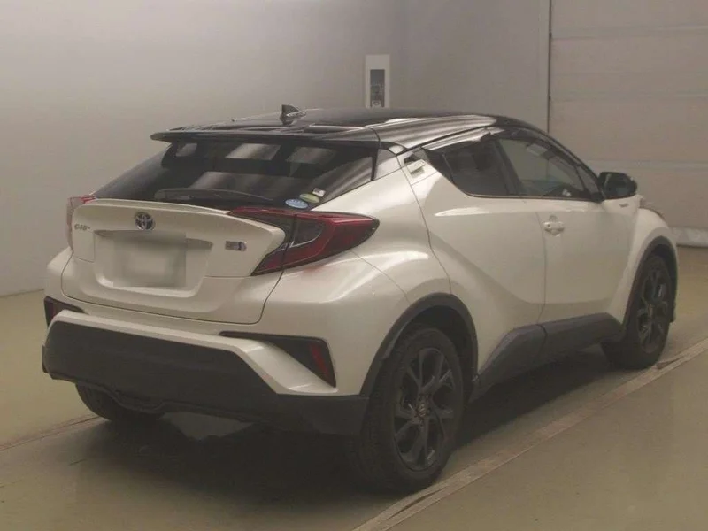 Toyota C-HR — фото 2