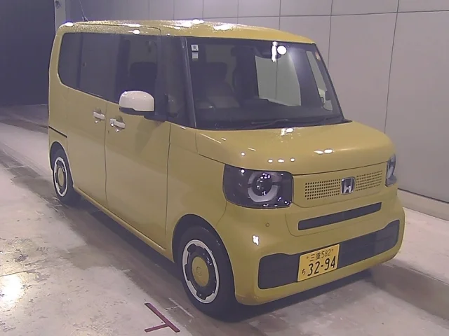 Honda N BOX — фото 1