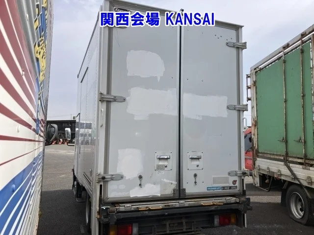 Isuzu ELF — фото 2