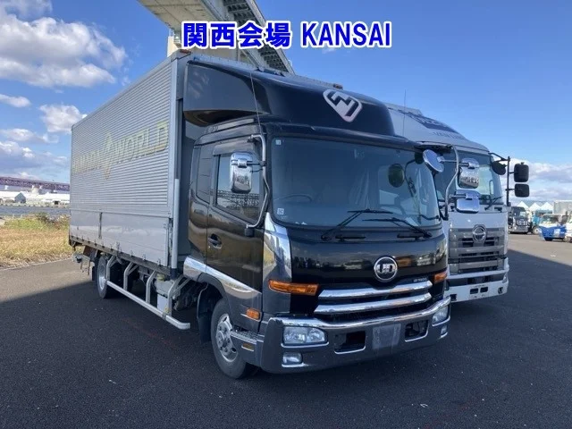 Nissan CONDOR