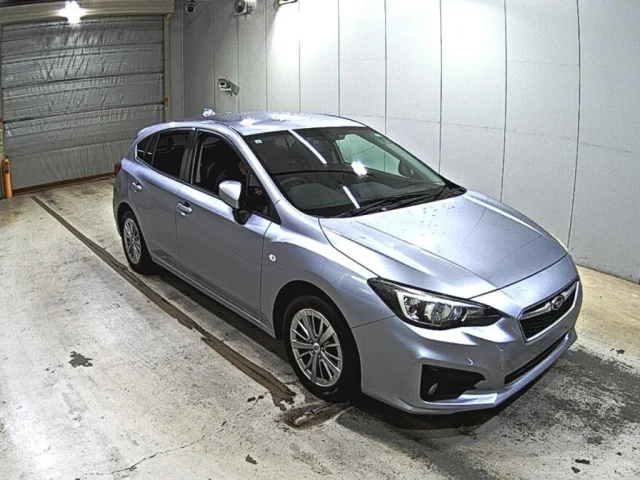 Subaru IMPREZA — фото 1
