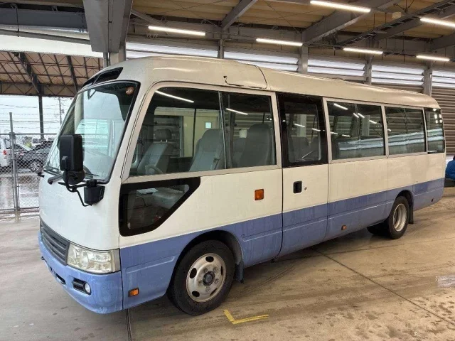 Toyota COASTER