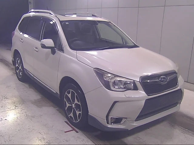 Subaru FORESTER — фото 1