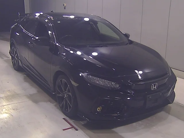 Honda CIVIC — фото 1