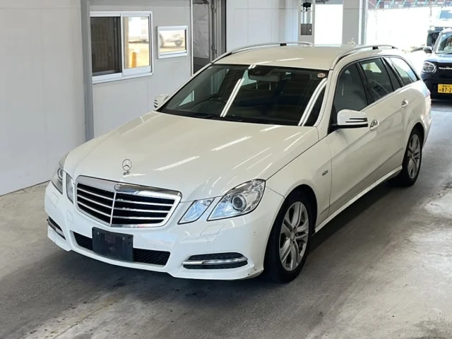 Mercedes-Benz E CLASS WAGON