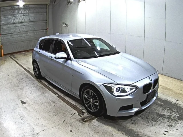 BMW 1-Series — фото 1