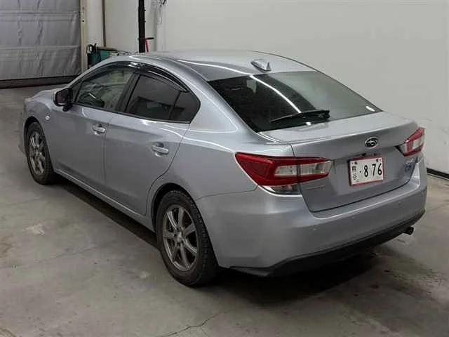 Subaru IMPREZA G4 — фото 2