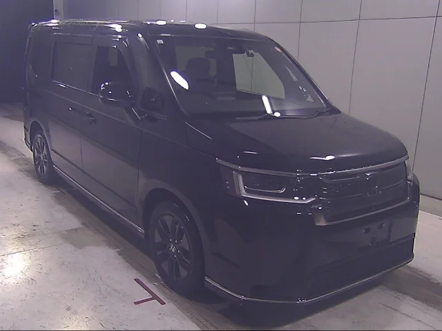 Honda STEP WAGON — фото 1
