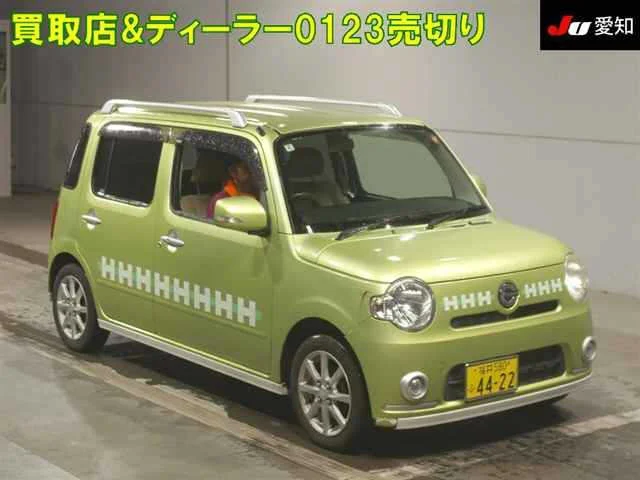 Daihatsu MIRA