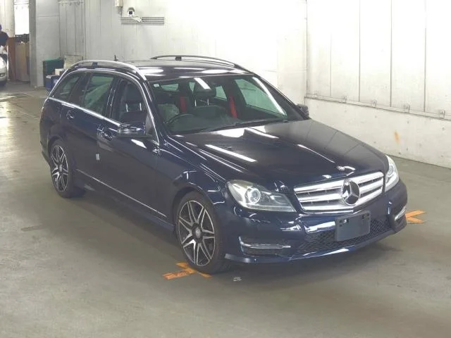 Mercedes-Benz C CLASS WAGON — фото 1