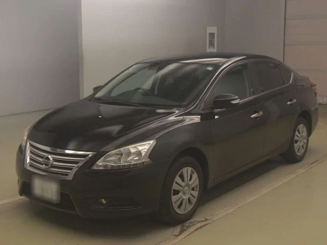 Nissan SYLPHY — фото 1