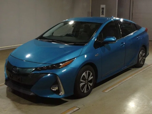 Toyota PRIUS PHV